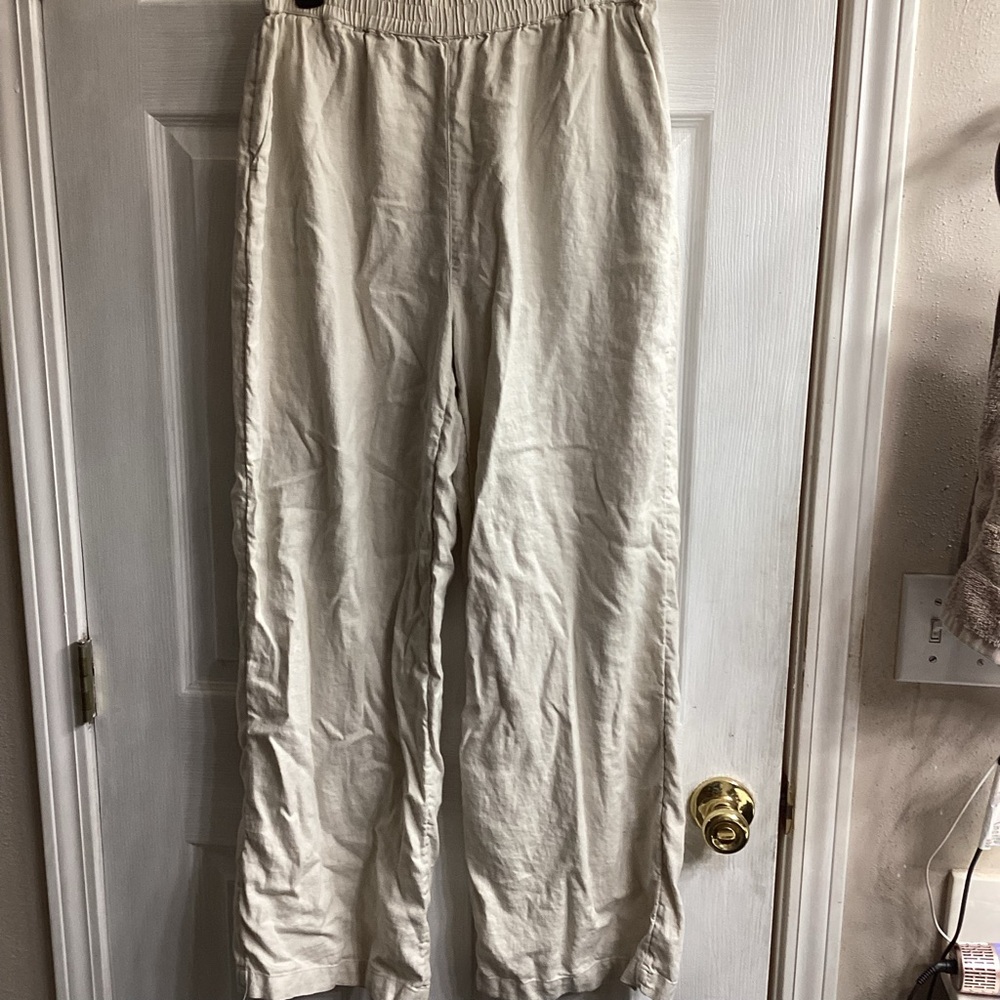 Encore by Idina menzel wide leg linen blend pants. Flax color Size Medium